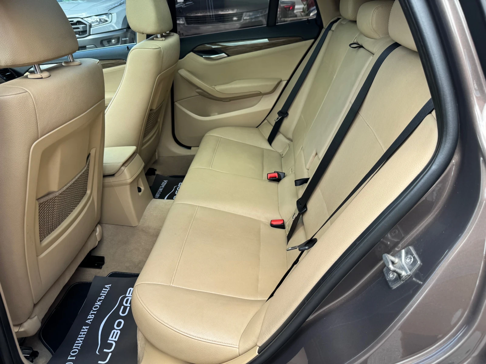 BMW X1 2.0D-FACELIFT-PANORAMA-AUT-КОЖА, снимка 12 - Автомобили и джипове - 55101607
