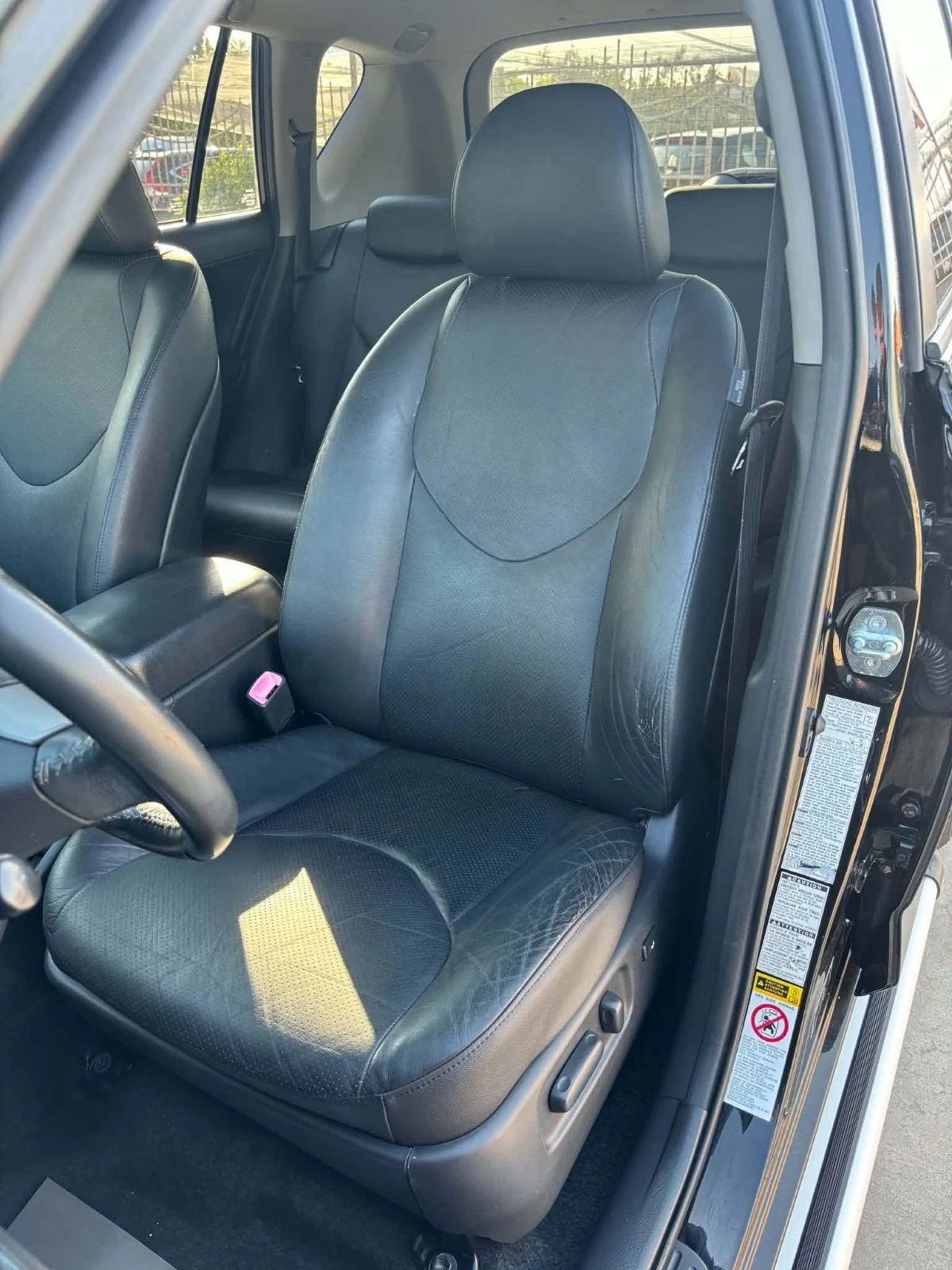 Toyota Rav4 2.2 D-CAT/ 177 к.с./ EXECUTIVE/ 4x4, снимка 9 - Автомобили и джипове - 55565756