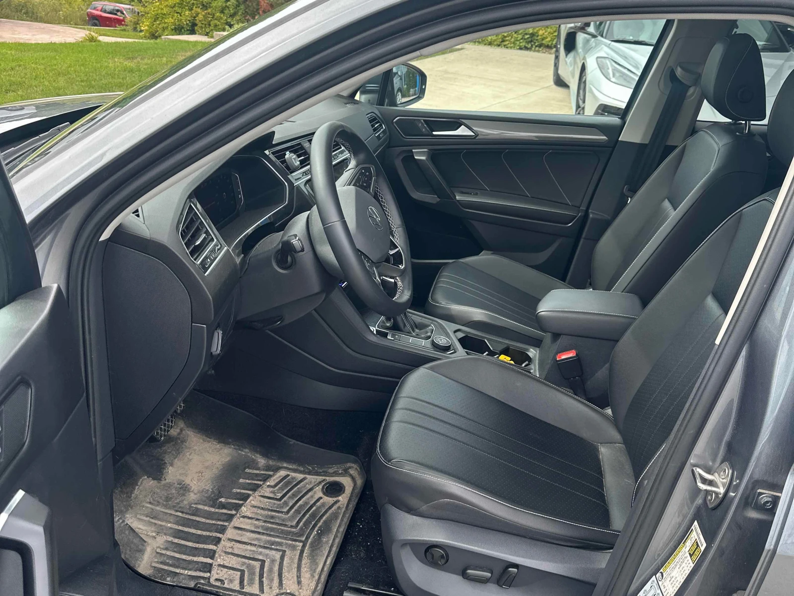 VW Tiguan * Comfortline * CARFAX * БЕЗ ПЪРВОНАЧАЛНА ВНОСКА, снимка 5 - Автомобили и джипове - 56029258