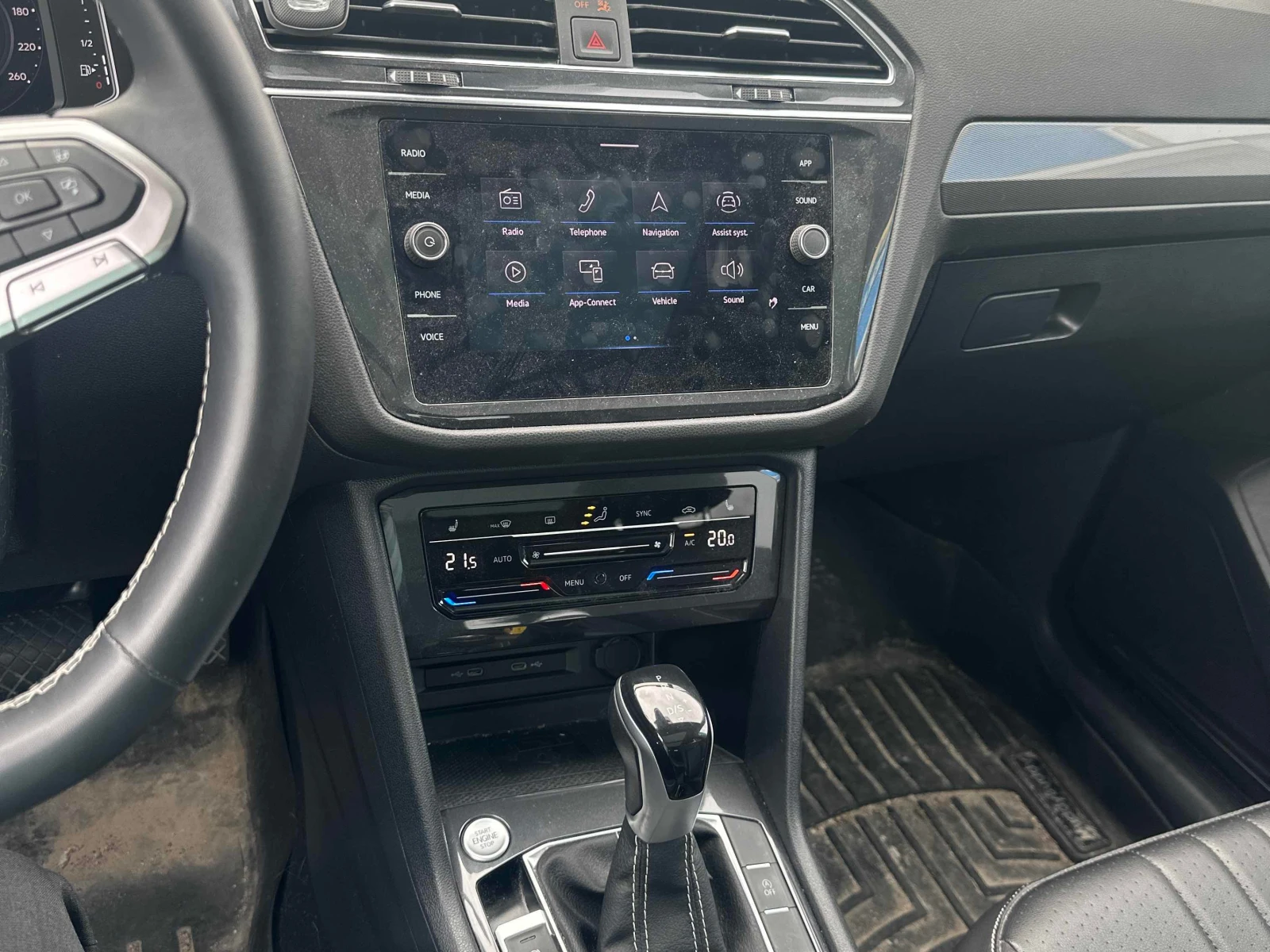 VW Tiguan * Comfortline * CARFAX * БЕЗ ПЪРВОНАЧАЛНА ВНОСКА, снимка 9 - Автомобили и джипове - 56029258