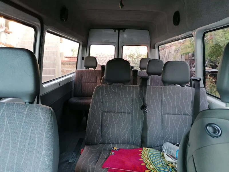 Mercedes-Benz Sprinter 208 пътнически , снимка 8 - Бусове и автобуси - 48464352