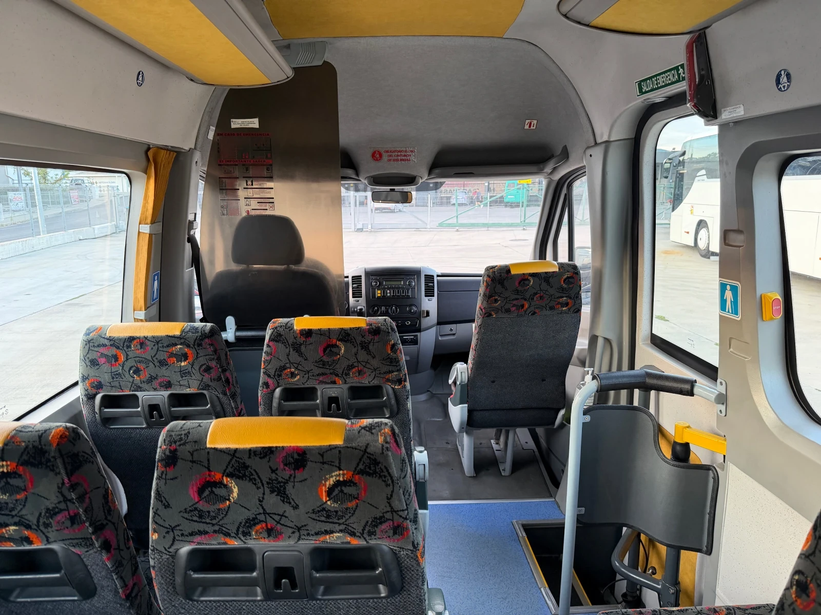 Mercedes-Benz Sprinter 516 Нов внос!!, клима , 22 местен!!, снимка 11 - Бусове и автобуси - 56087639
