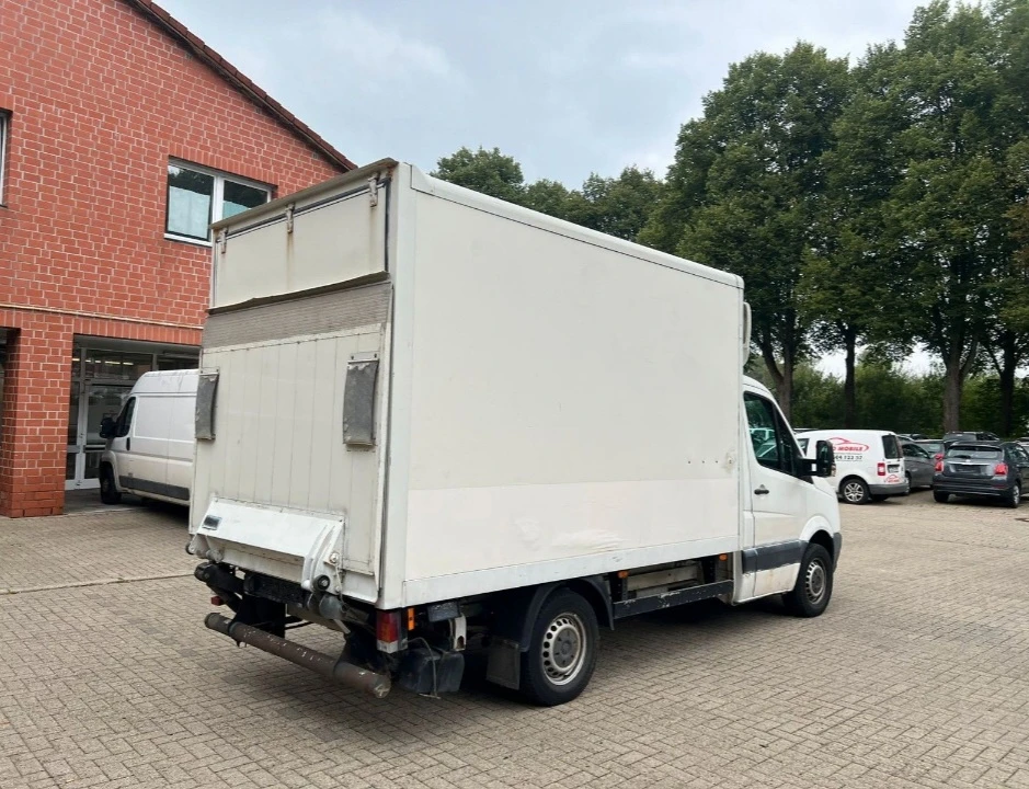 VW Crafter, снимка 10 - Бусове и автобуси - 56732909