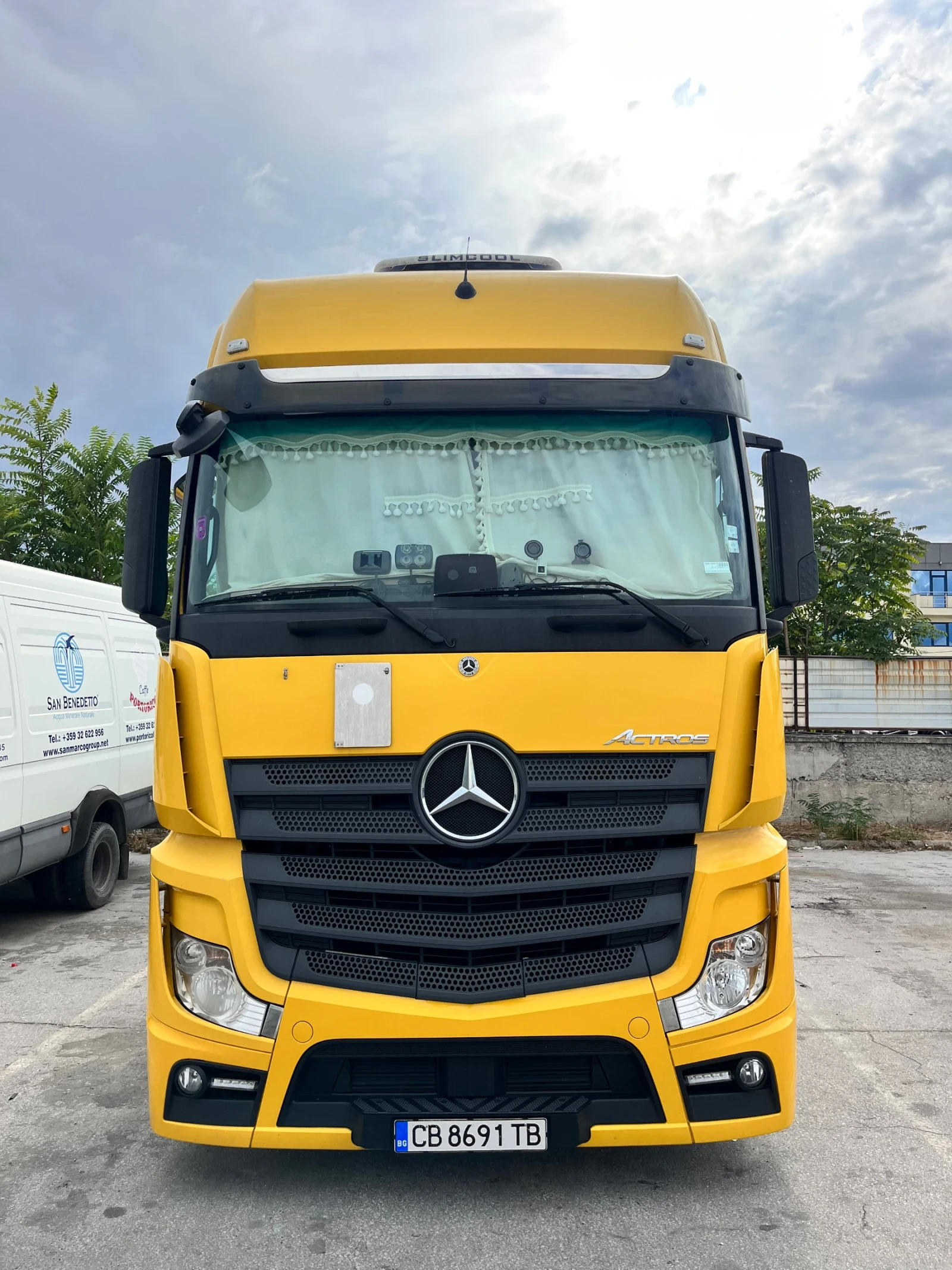 Mercedes-Benz Actros 1845 МЕГА - изображение 2