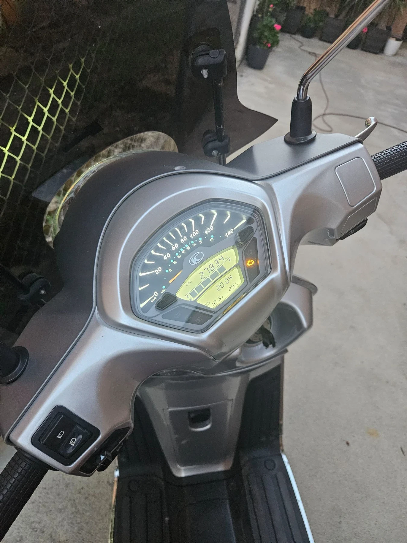 Kymco Like 125 i, снимка 10 - Мотоциклети и мототехника - 56162296