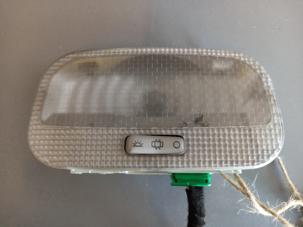    207SW  | Mobile.bg   1