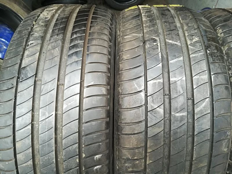 Гуми Летни 235/45R18, снимка 8 - Гуми и джанти - 20890649