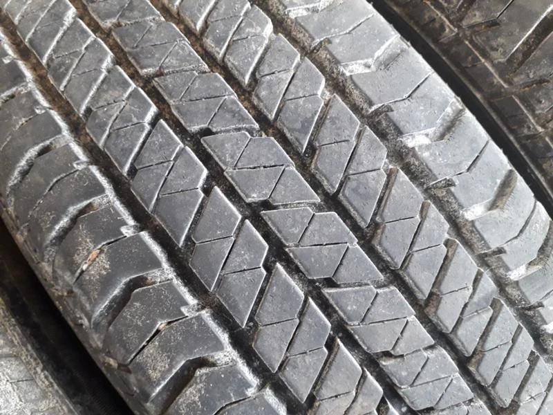 Гуми Летни 205/70R15, снимка 4 - Гуми и джанти - 25407216