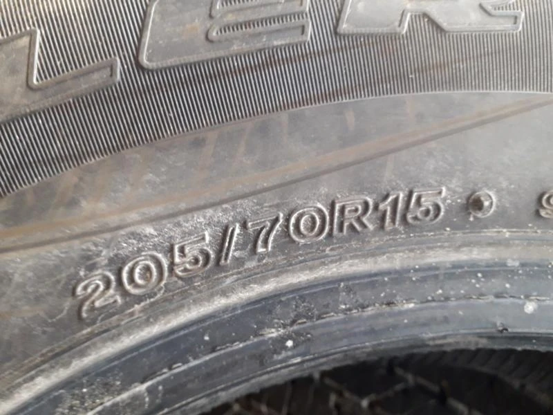 Гуми Летни 205/70R15, снимка 8 - Гуми и джанти - 25407216