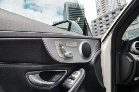 Mercedes-Benz C 300 2dr Cpe 4MATIC  CARFAX, снимка 9