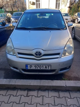  Toyota Corolla verso