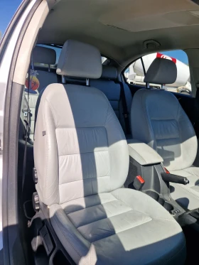 Skoda Octavia 1.8/Laurin&Klement/Sedan/Navi/Кожа - 7900 лв. - 74304763 13