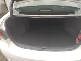 Toyota Avensis Фейслифт / Седан / Газ, снимка 11