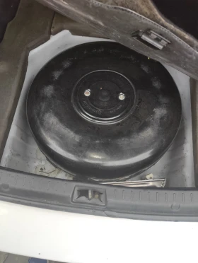 Toyota Avensis Фейслифт / Седан / Газ, снимка 10