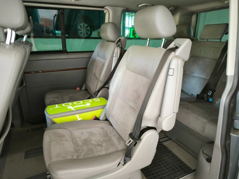 VW Multivan 2.5tdi, снимка 12 - Автомобили и джипове - 46272221