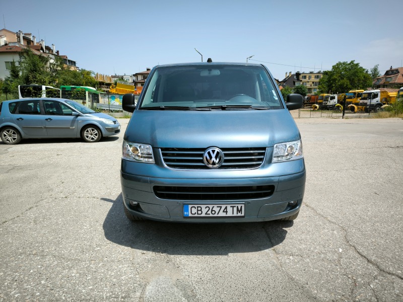 VW Multivan 2.5tdi, снимка 1 - Автомобили и джипове - 46272221