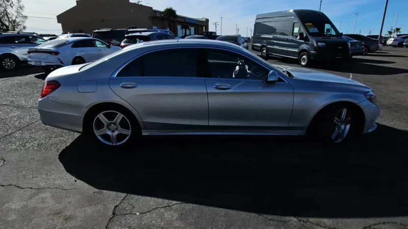 Mercedes-Benz S 550, снимка 4 - Автомобили и джипове - 48798527