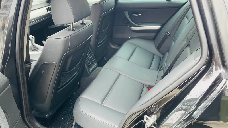 BMW 320 d LCI - 150000 км., снимка 11 - Автомобили и джипове - 51254815