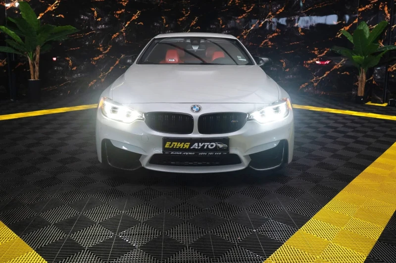 BMW M4 CABRIO CARBON РЯДКА КОЖА H&K ЛИЗИНГ 100%, снимка 4 - Автомобили и джипове - 53004620
