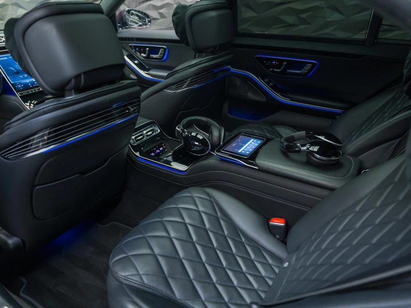 Mercedes-Benz S 580 4MATIC* PANO* HUD* Масаж* Burm* Long* Обдухв* DIGI, снимка 12 - Автомобили и джипове - 53131588