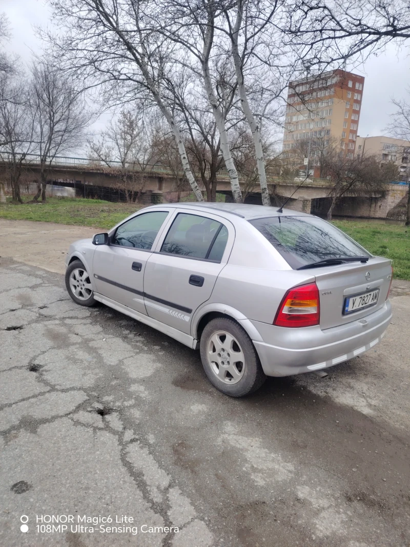 Opel Astra 2.0 DI, снимка 4 - Автомобили и джипове - 53441222