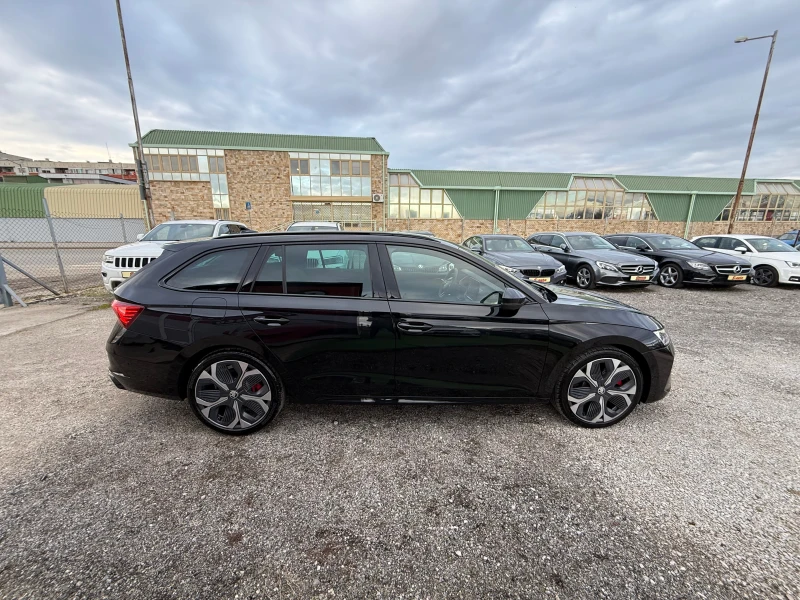 Skoda Octavia 2.0TSI RS* 913km* 5 ГОД. ГАРАНЦИЯ* FULL* ШВЕЙЦАРИЯ, снимка 4 - Автомобили и джипове - 53505717