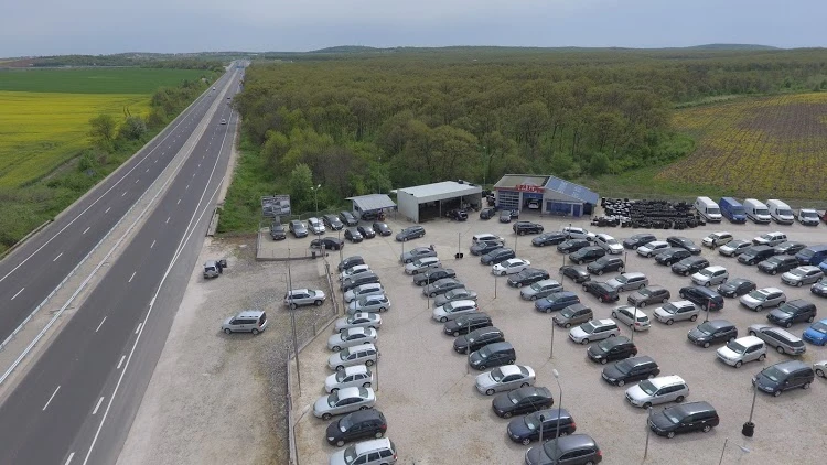 Kia Ceed 1.6i-CVVT/MOTION/ПОДХОДЯЩ ЗА ГАЗИФИЦИРАНЕ, снимка 17 - Автомобили и джипове - 52857219