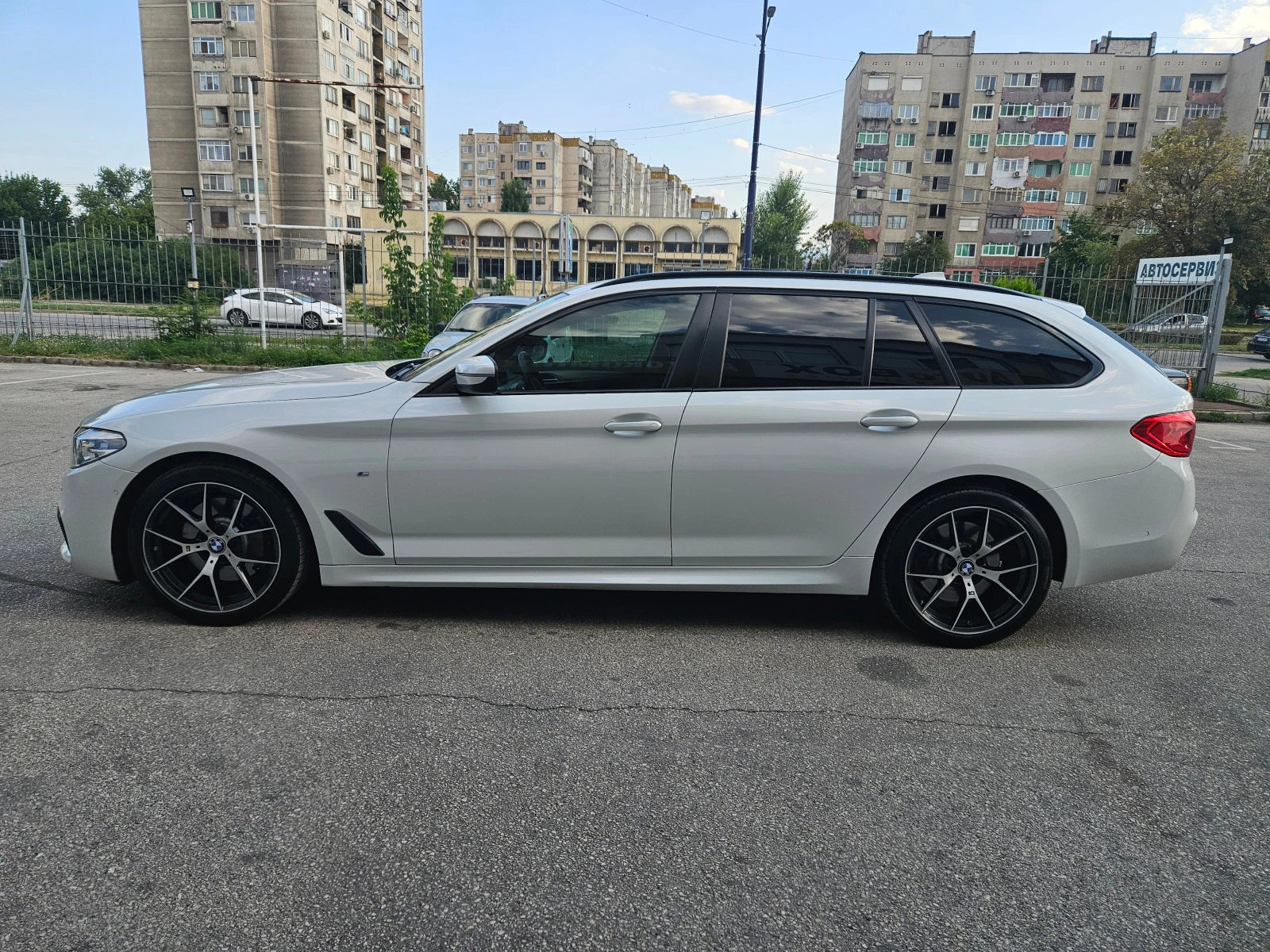 BMW 530 d/xDrive/M-Sport - изображение 2