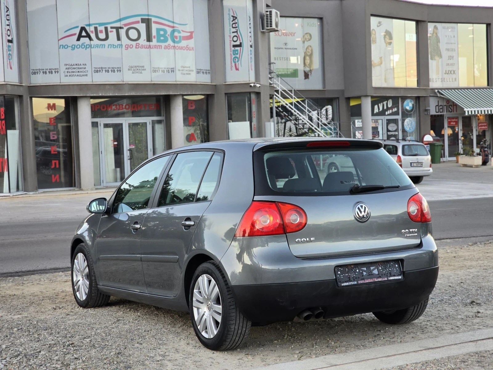 VW Golf 2.0tdi 140Hp 4X4 ЛИЗИНГ - изображение 3