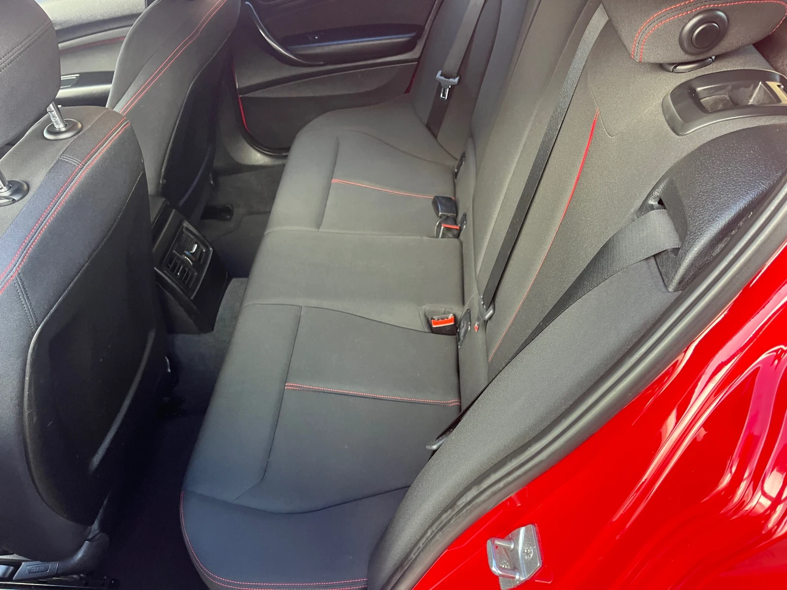 BMW 116 1.6T 136 к.с Euro 6 - изображение 4