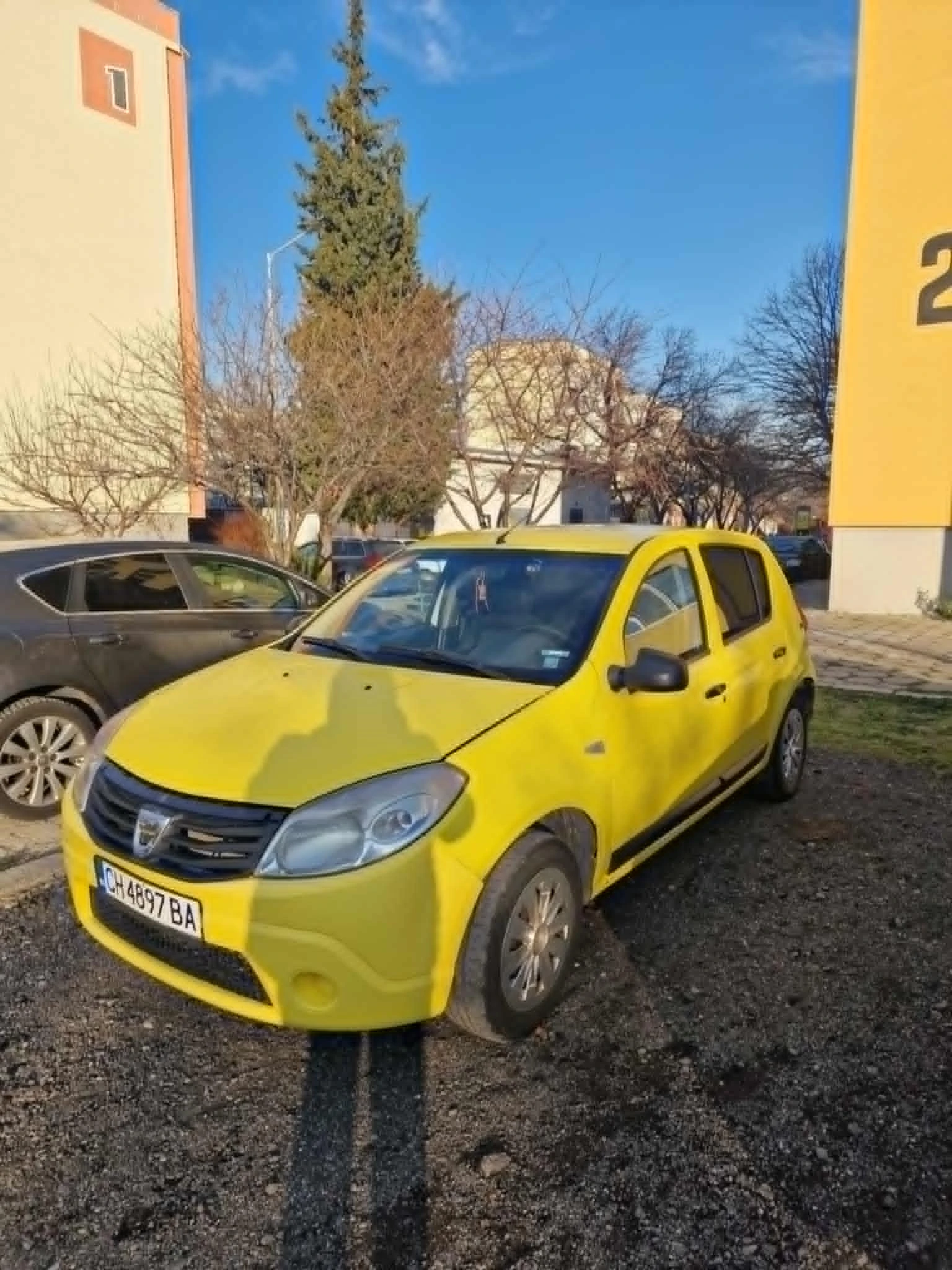 Dacia Sandero  - изображение 2