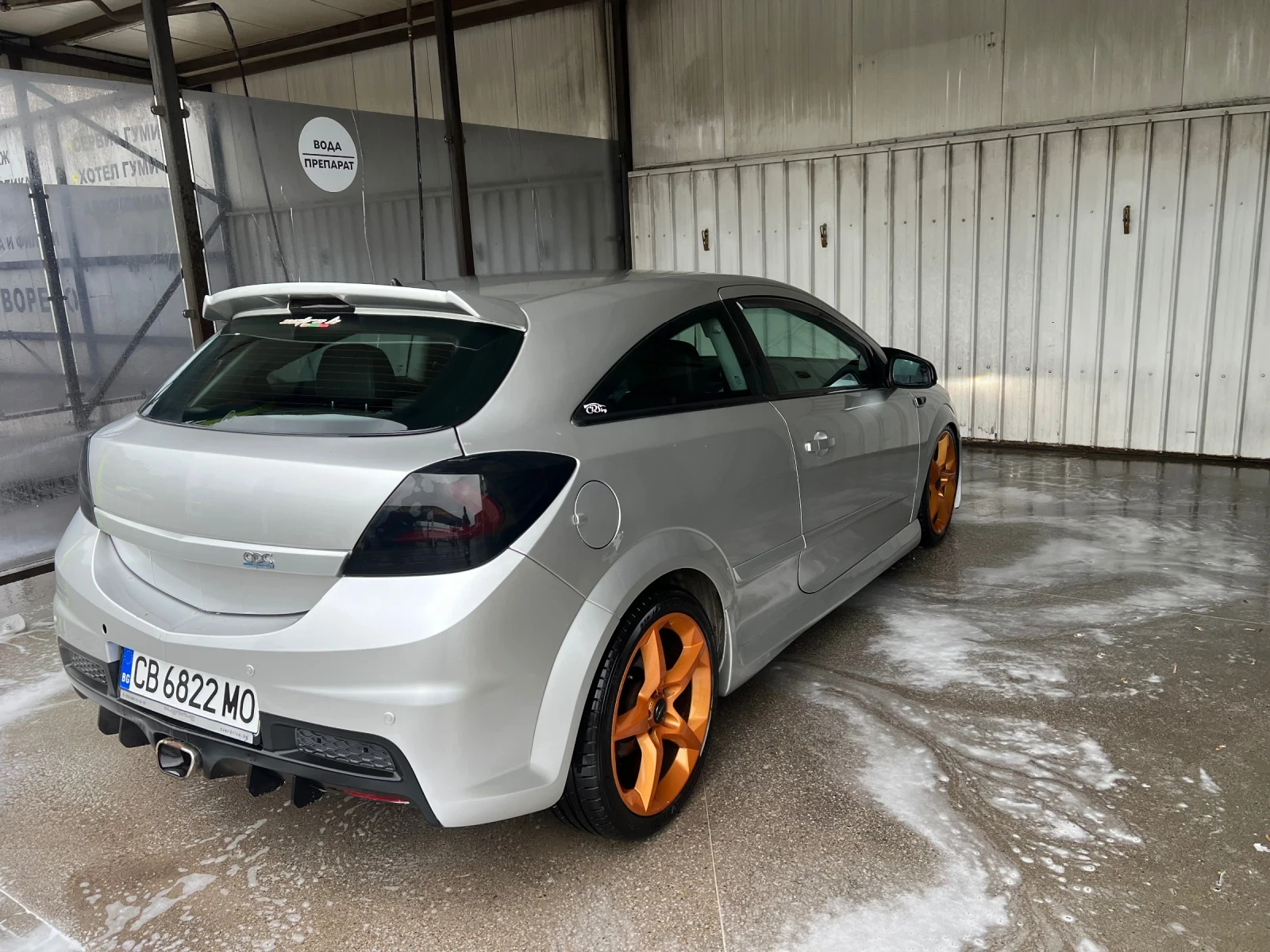 Opel Astra GTC - изображение 8