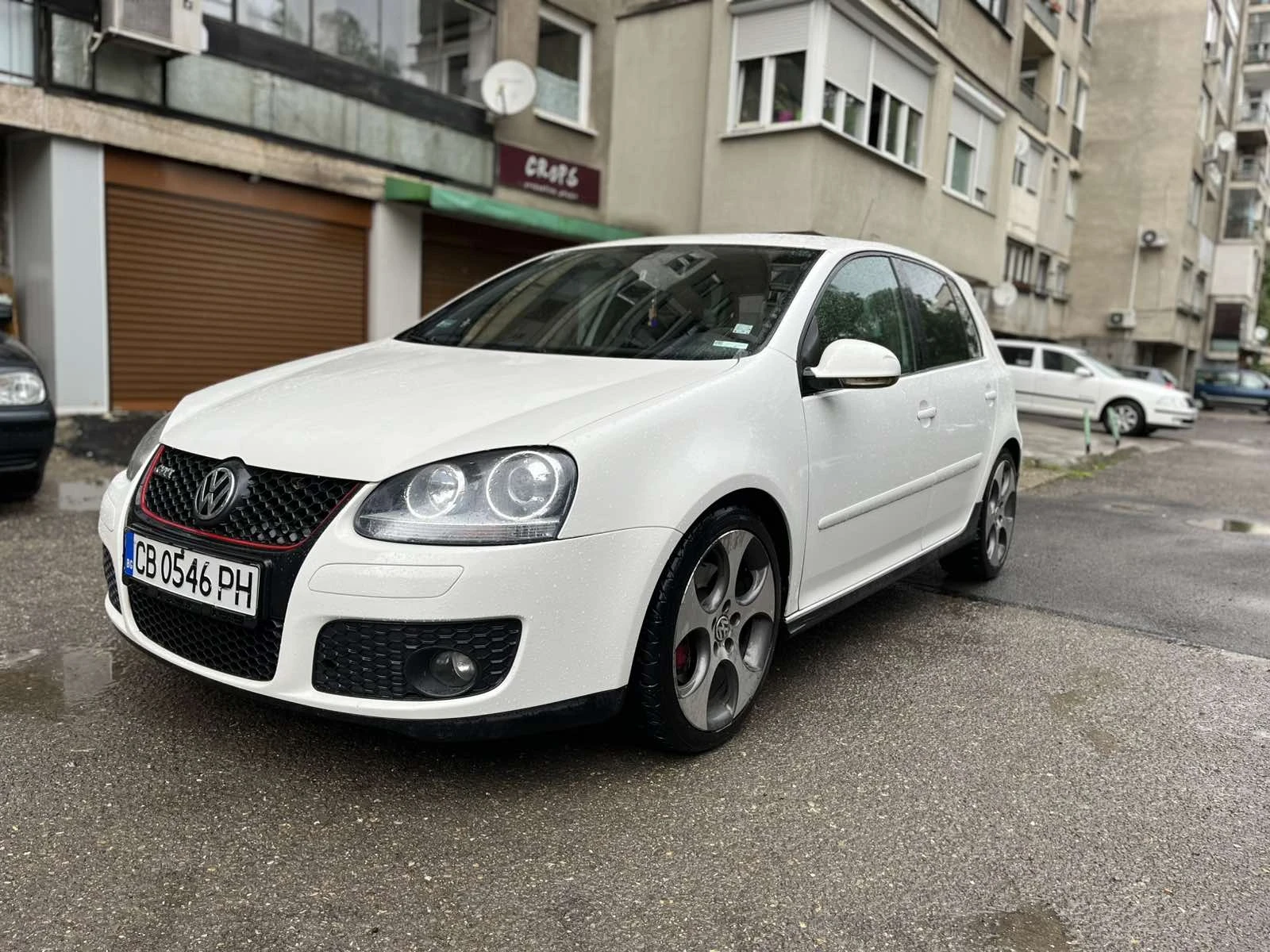 VW Golf 2.0 TFSI GTI - изображение 2