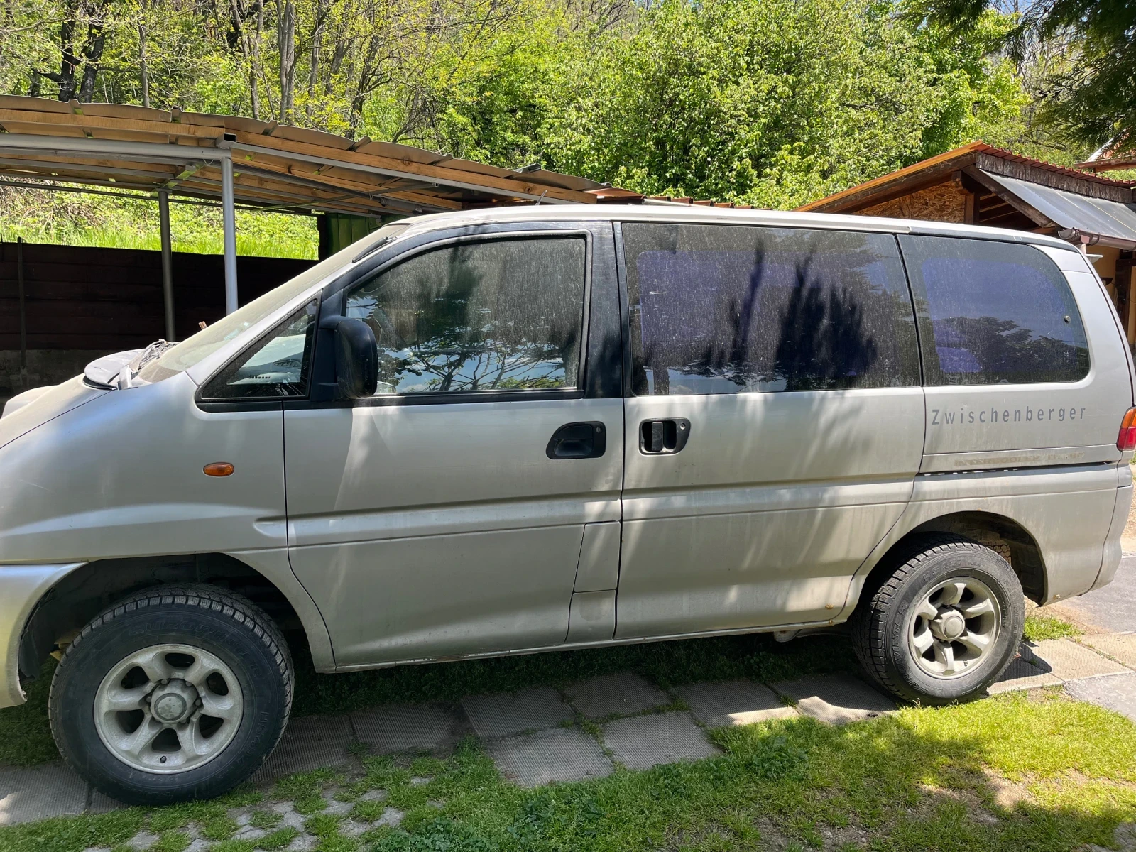Mitsubishi Space gear  - изображение 3