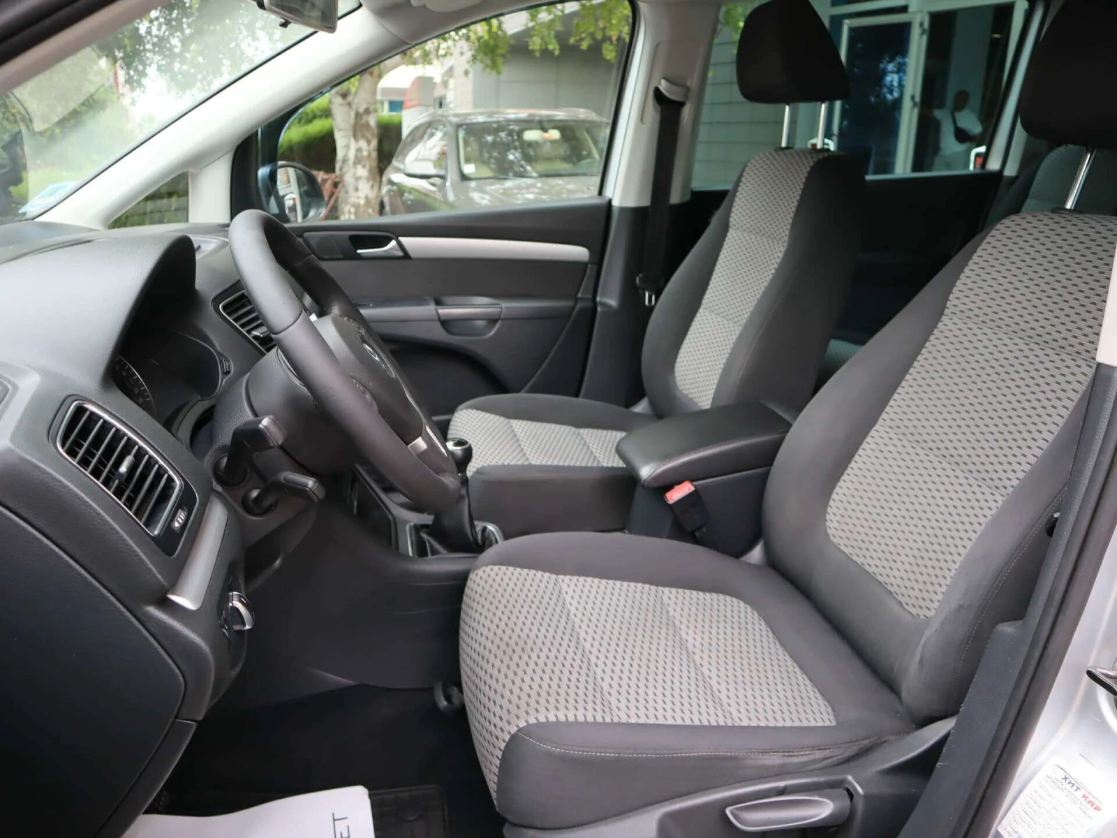 VW Sharan 2.0TDI/Подгрев/Isofix/Климатроник/PDC - изображение 8