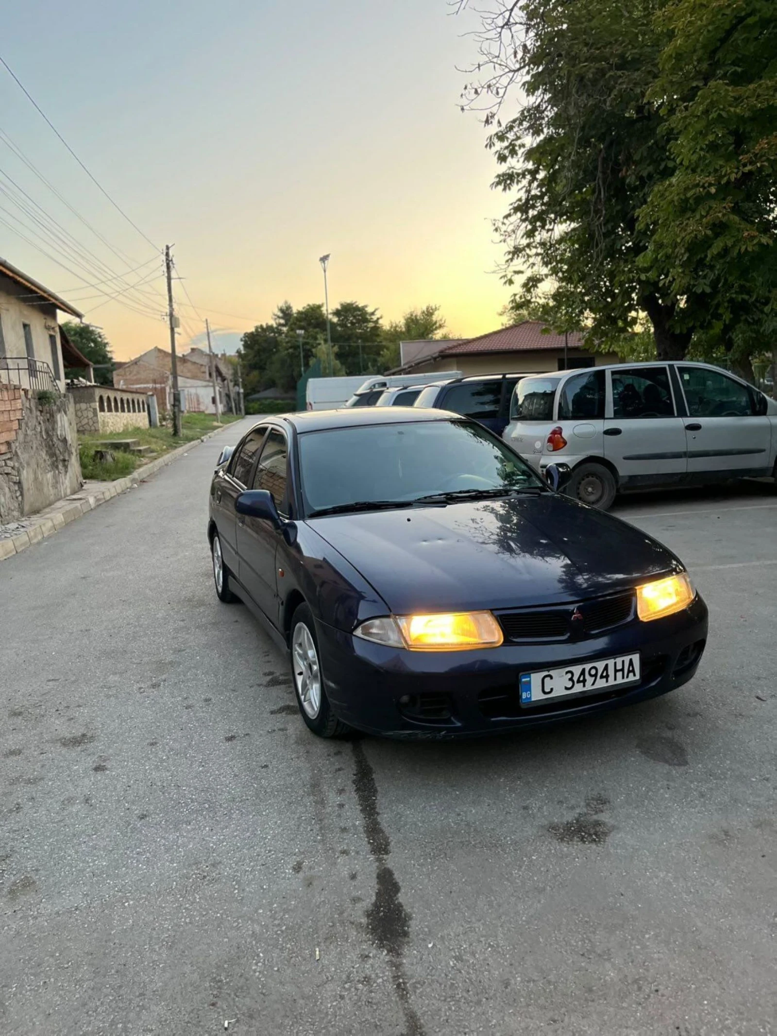 Mitsubishi Carisma 1.8 - изображение 3