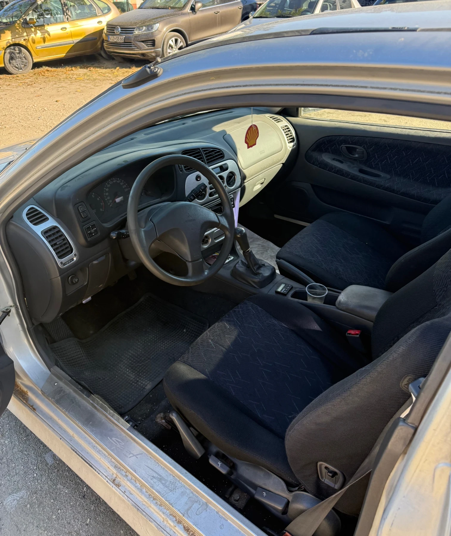 Mitsubishi Colt  - изображение 5