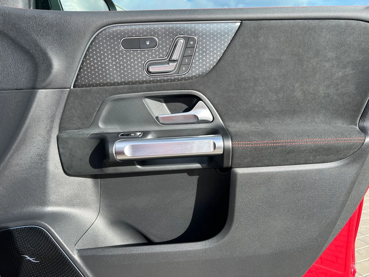 Mercedes-Benz EQB 350 4MATIC 6+ 1 | Mobile.bg   10