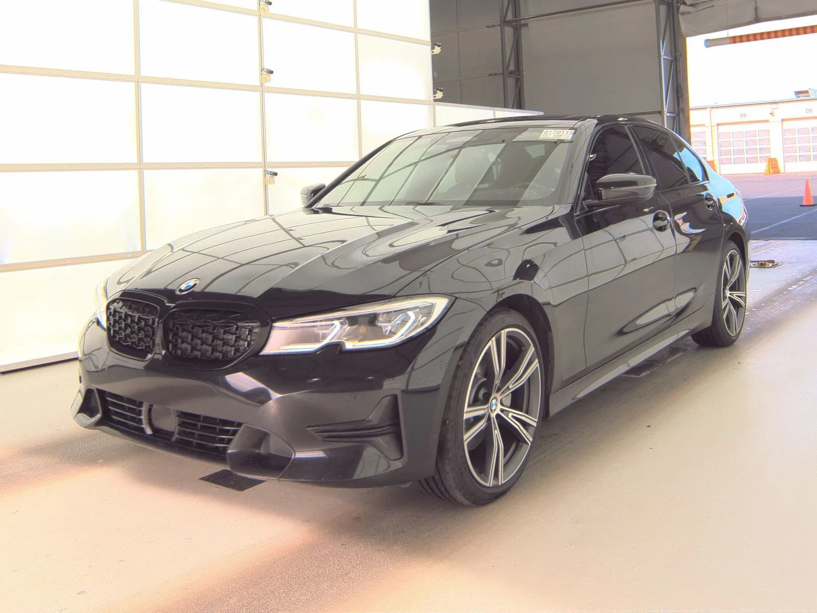 BMW 330 DISTRONIC, HEAD UP, AMBIENT, H/K, LANEASSIST, REM. | Mobile.bg   2