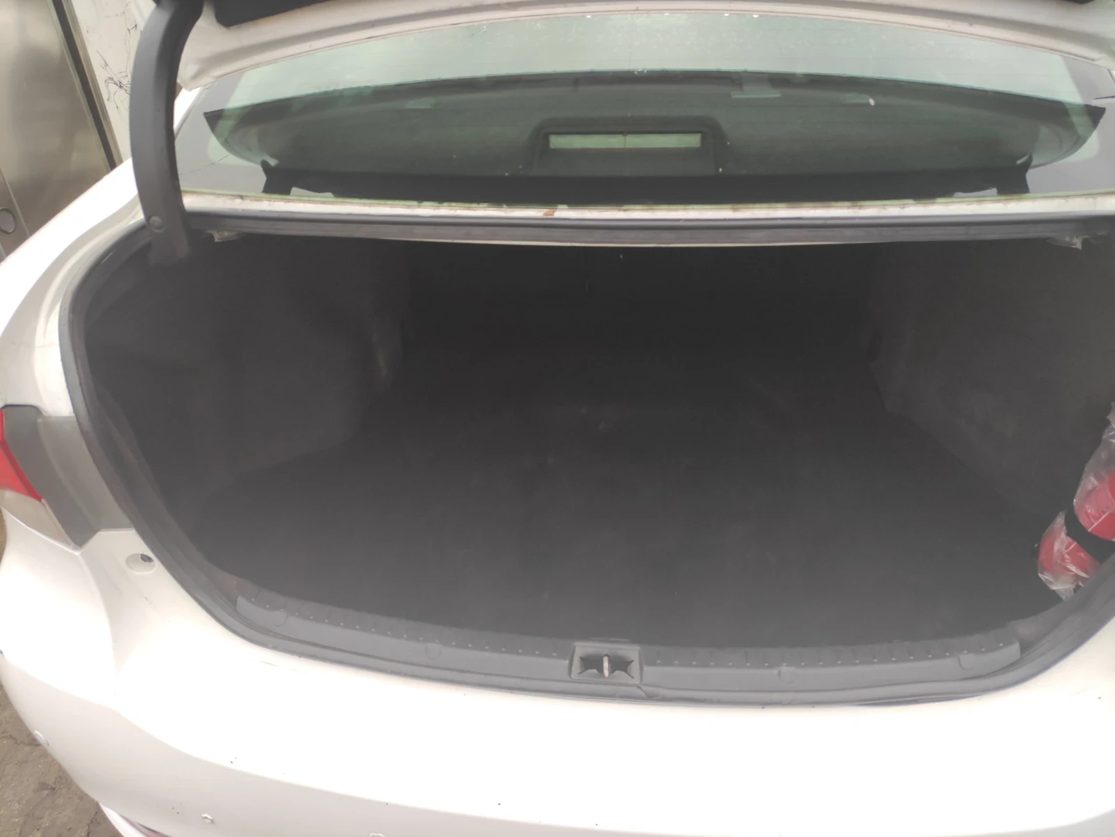 Toyota Avensis �������� / ����� / ��� | Mobile.bg � ����������� 11