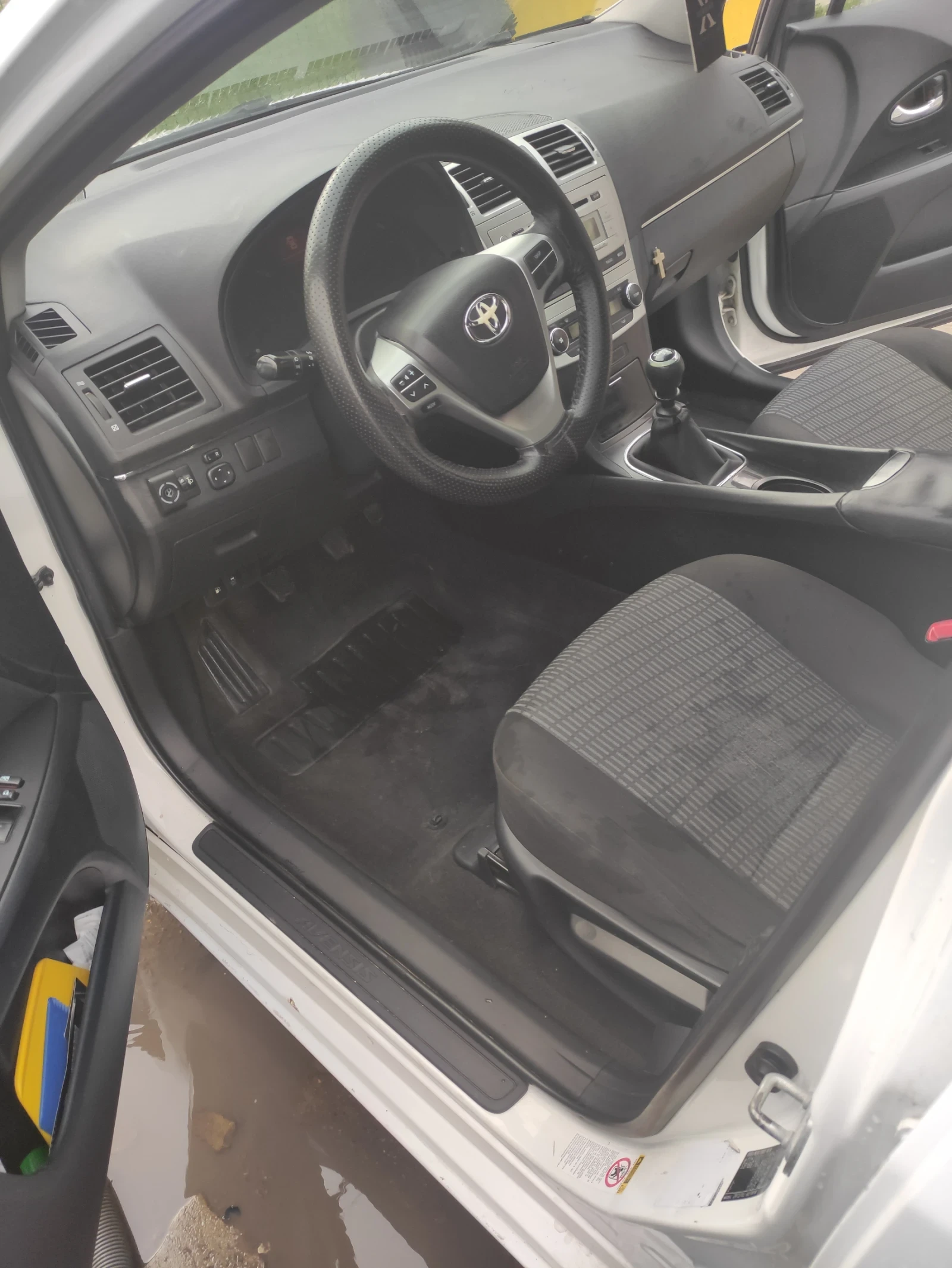 Toyota Avensis �������� / ����� / ��� | Mobile.bg � ����������� 5