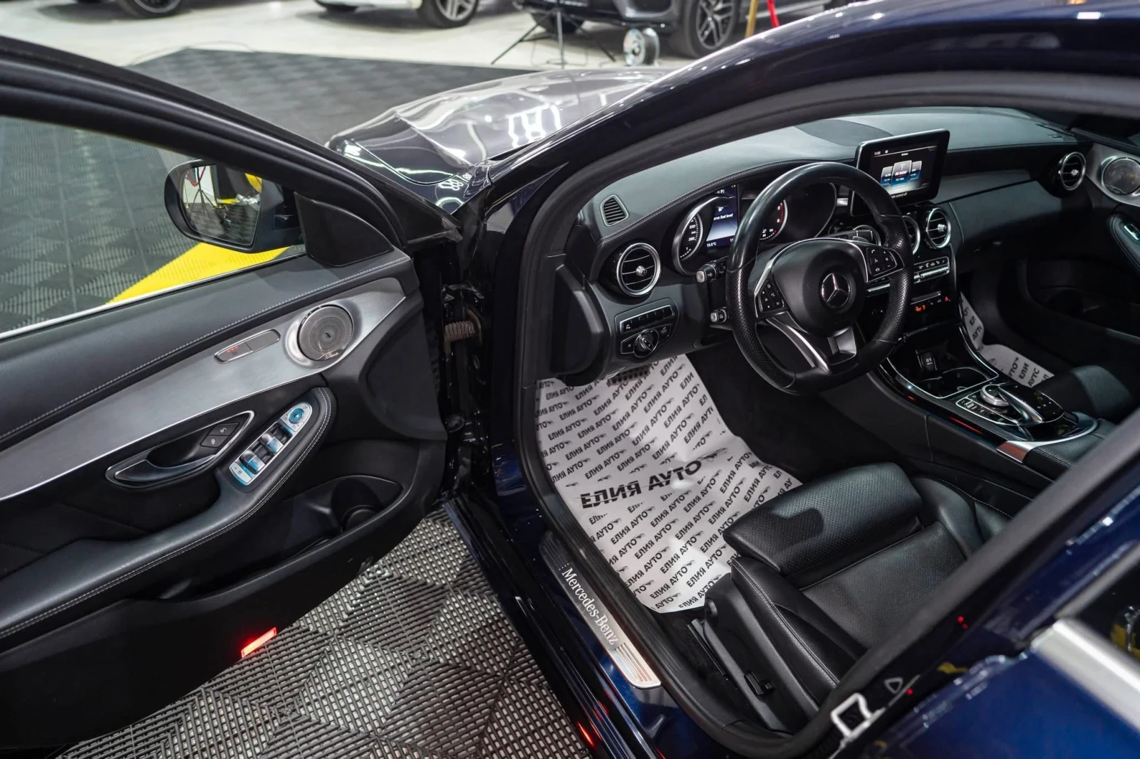 Mercedes-Benz C 250 D FULL AMG LINE LED NAVI BURM ������ 100% | Mobile.bg � ����������� 10