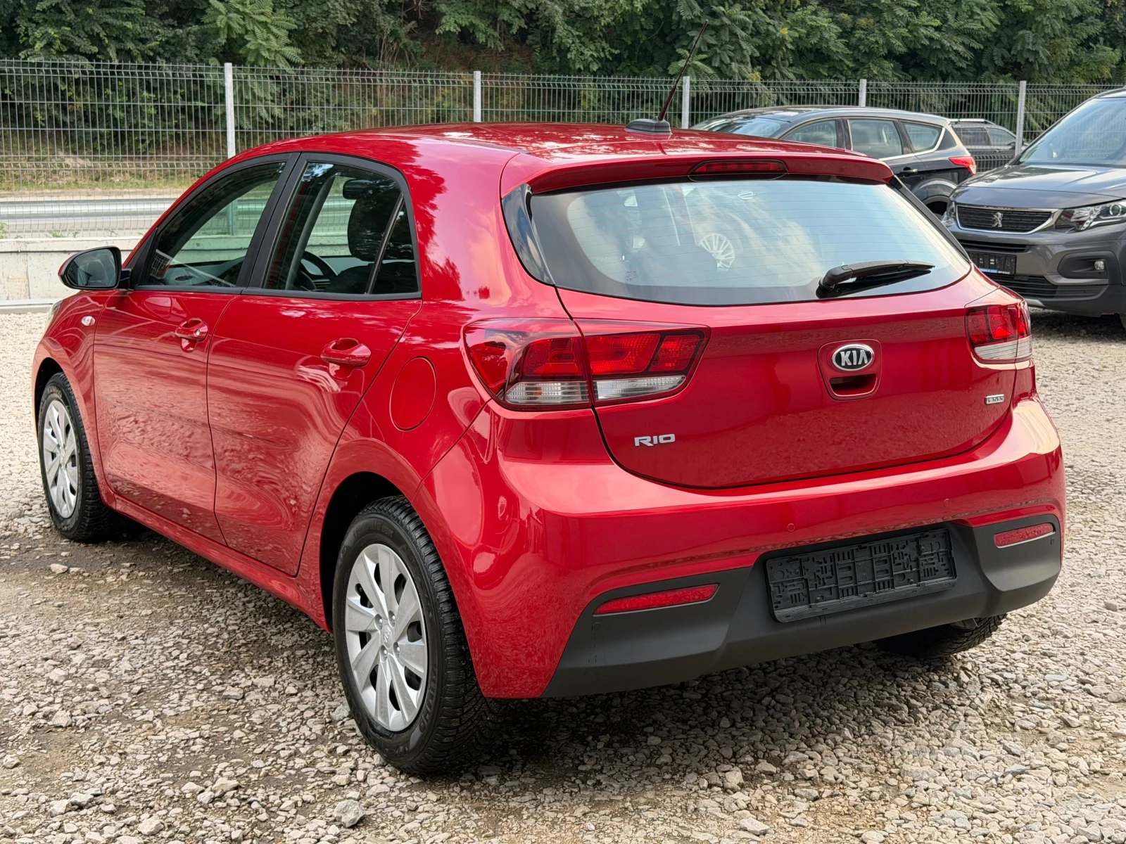 Kia Rio 1.4DIESEL * Top* Led* EVRO6, снимка 6 - Автомобили и джипове - 54167952