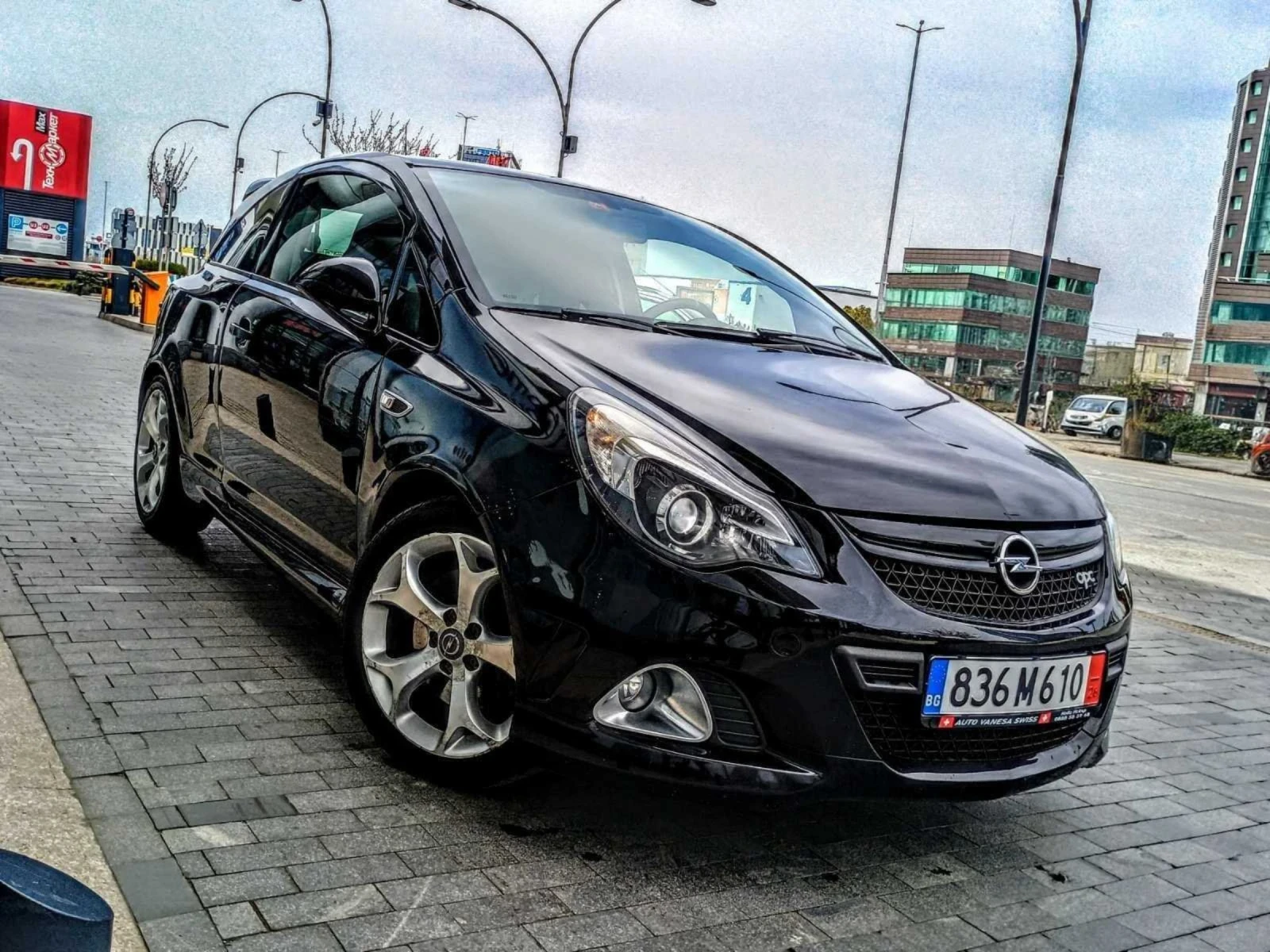 Opel Corsa * OPC * 1.6 TURBO 200ps * КОЖА * RECARO * FACELIFT, снимка 2 - Автомобили и джипове - 54175892