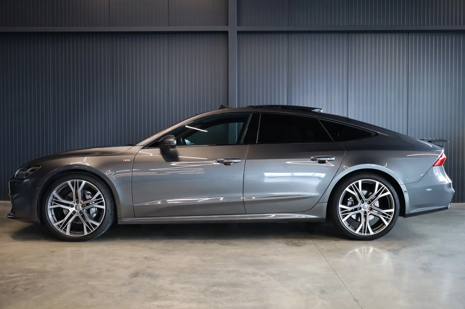 Audi A7 3XS-LINE* HD MATRIX LIGHTS* PANO* 360* B&O* , снимка 3 - Автомобили и джипове - 54377400