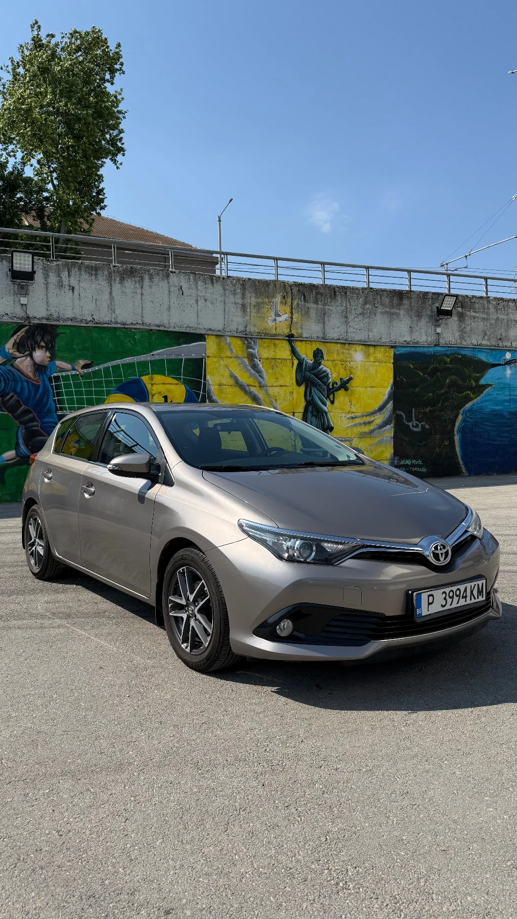Toyota Auris, снимка 2 - Автомобили и джипове - 55081702