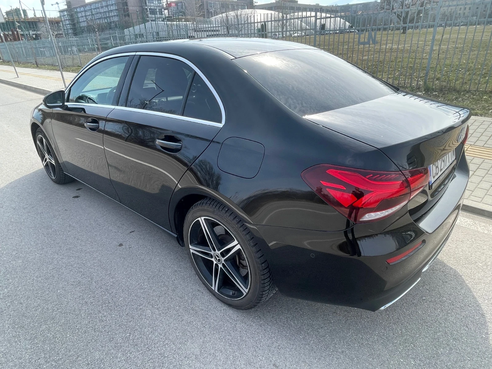 Mercedes-Benz A 250 e, снимка 12 - Автомобили и джипове - 55155462