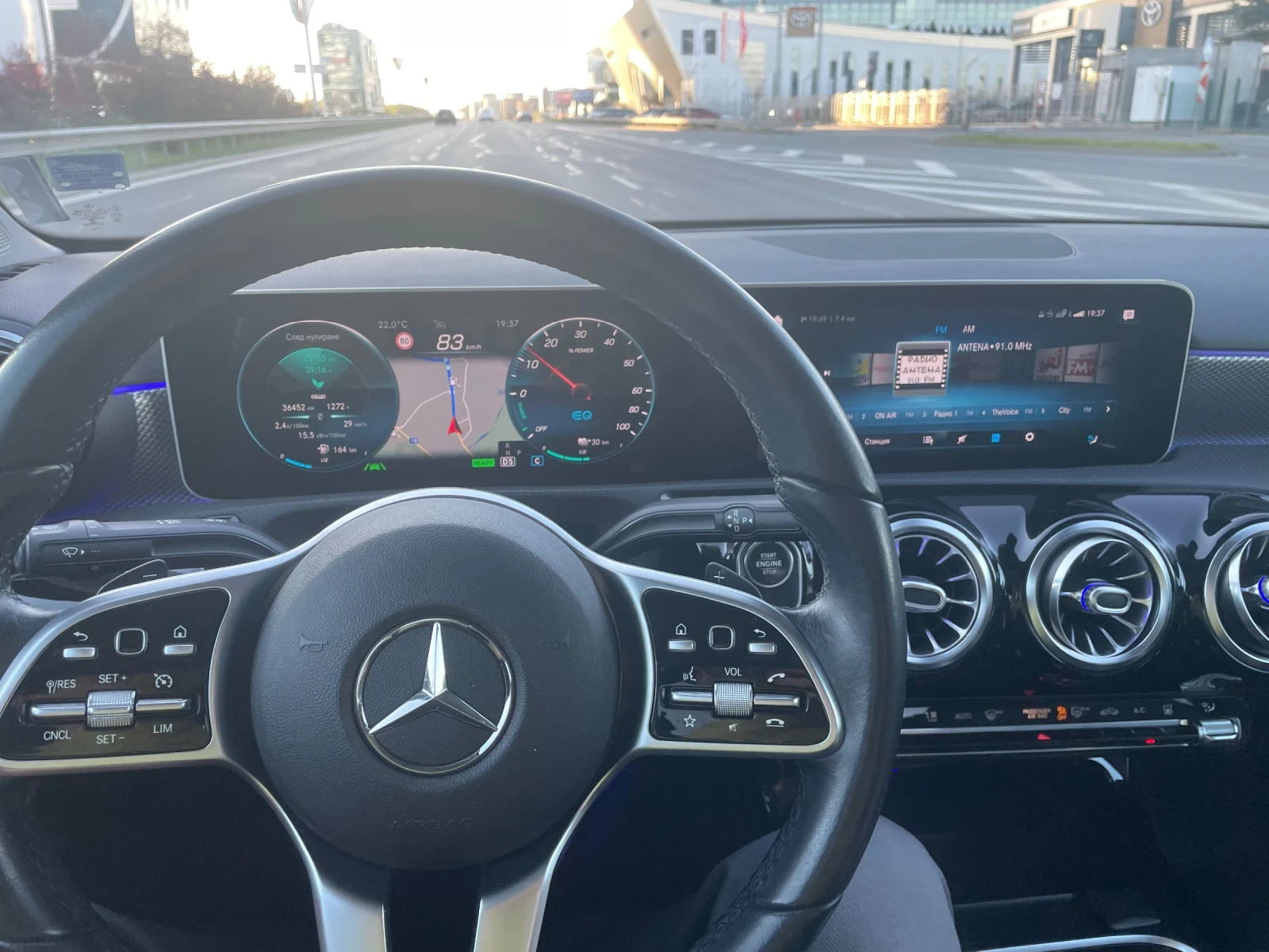 Mercedes-Benz A 250 e, снимка 5 - Автомобили и джипове - 55155462