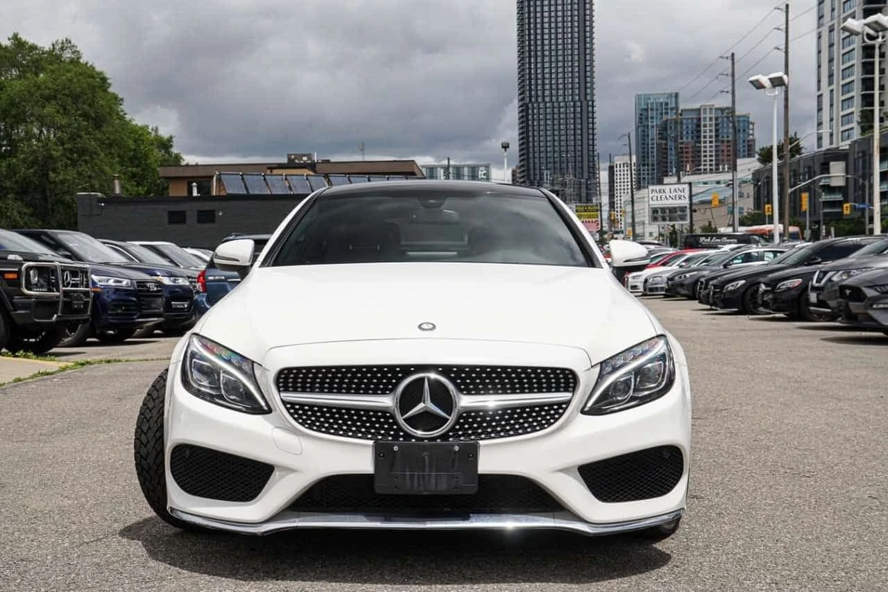 Mercedes-Benz C 300 2dr Cpe 4MATIC  CARFAX, снимка 3 - Автомобили и джипове - 55204099