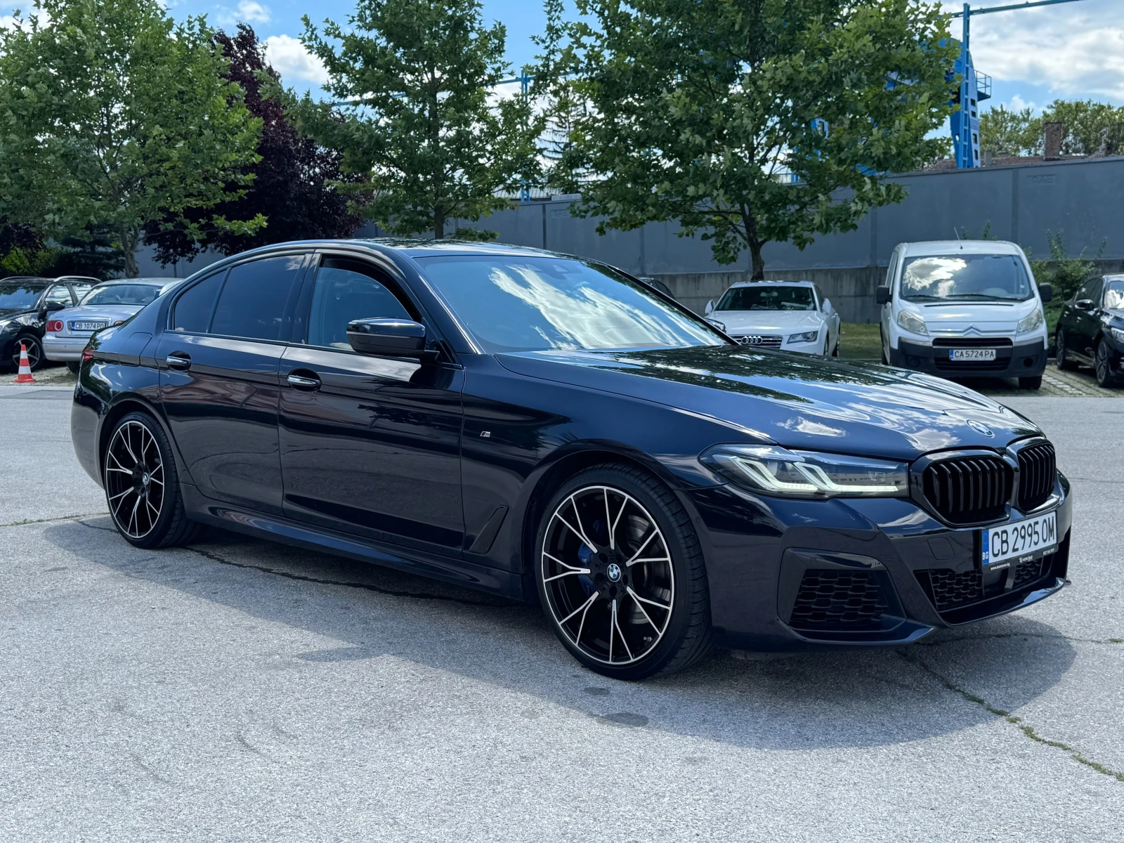 BMW 530 3.0d 265 к.с./Xdrive/ГАРАНЦИЯ, снимка 7 - Автомобили и джипове - 55278118
